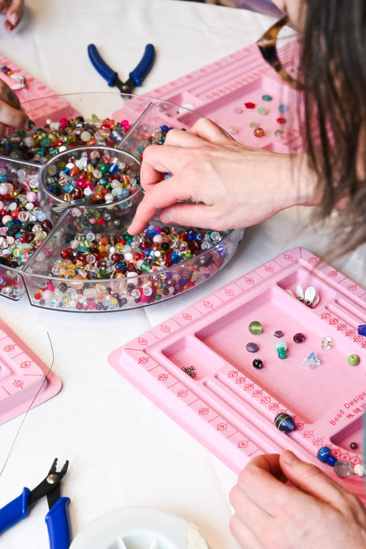 Necklace Workshop @ Tori’s Trinkets Studio